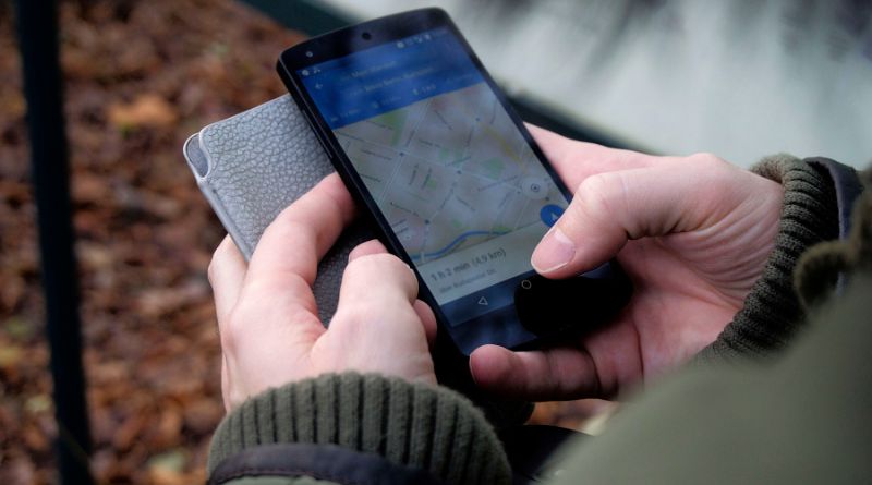 How to Track a Cell Phone Location Without Them Knowing